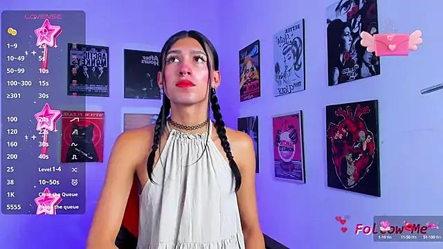 Try our streaming cams variety and talk on a personal level with our adorable girls streamers, showing off their bountiful shapes and dildos.