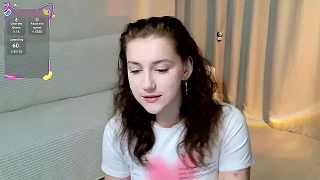 SlayKitty from StripChat is Freechat