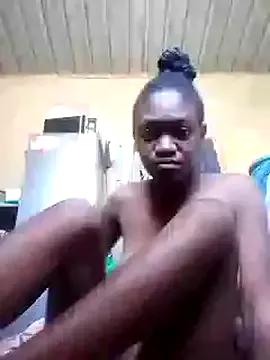 Slender00 from StripChat is Freechat
