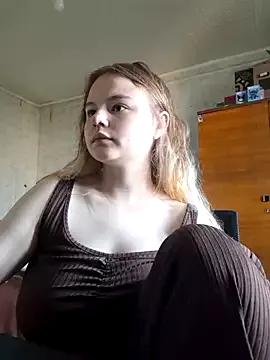 SlipperSherry from StripChat is Freechat