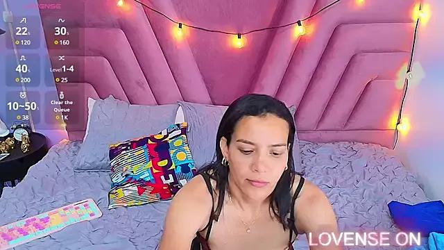 Try our streaming cams variety and talk on a personal level with our adorable girls streamers, showing off their bountiful shapes and dildos.