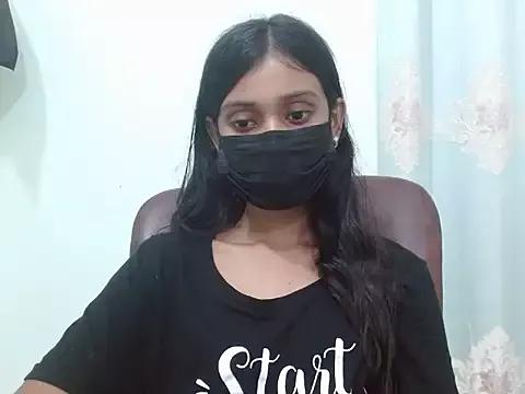 smallcuute from StripChat is Freechat