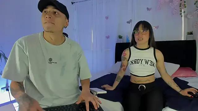 smallsweets98 from StripChat is Freechat