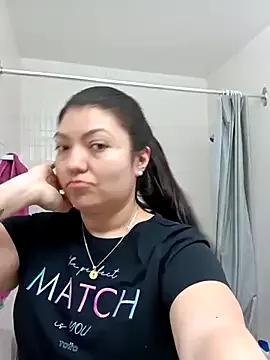 smallville_victoria from StripChat is Freechat