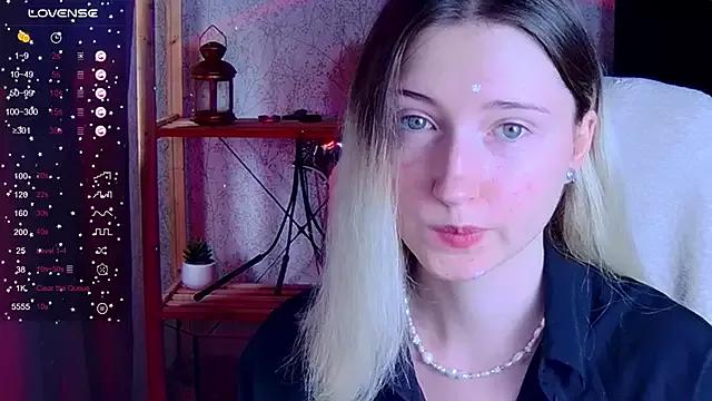 Smoothbaby from StripChat