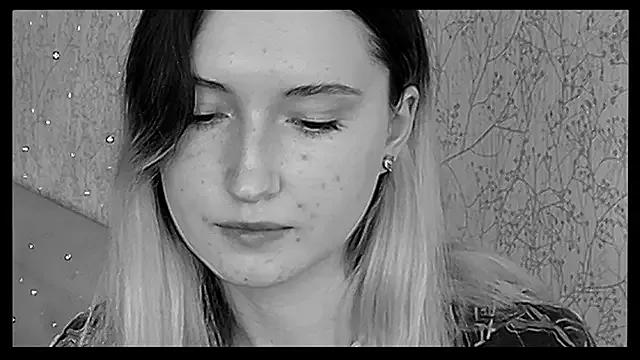 Smoothbaby from StripChat
