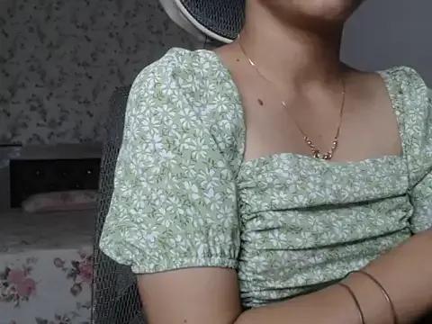 Snow_white123 from StripChat