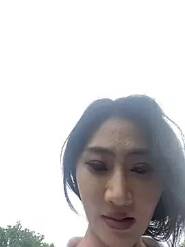 so-linger from StripChat is Freechat