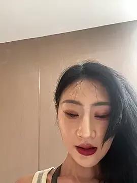 so-linger from StripChat is Freechat