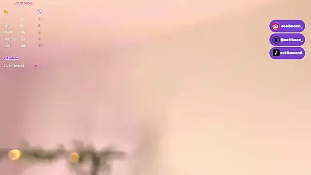 Soffimoon_ from StripChat
