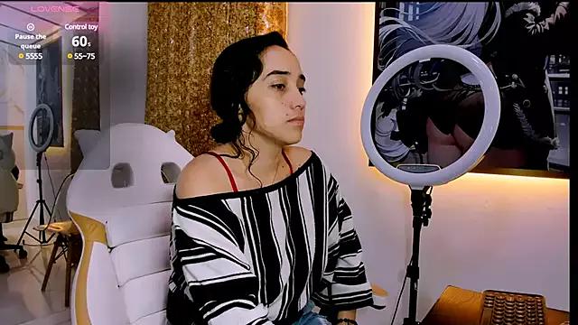 Try our streaming cams variety and talk on a personal level with our adorable girls streamers, showing off their bountiful shapes and dildos.