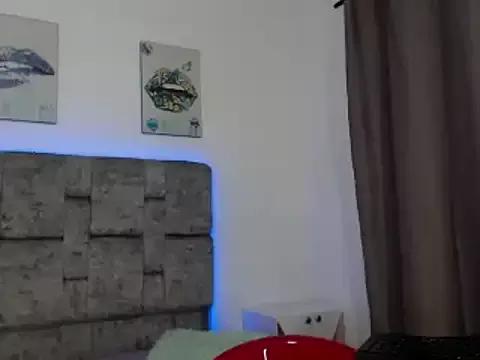 Sofia_carrinton from StripChat is Freechat