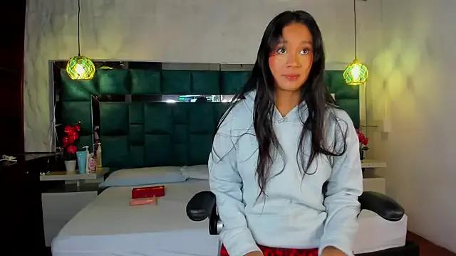 sofia_gomez1_ from StripChat is Freechat