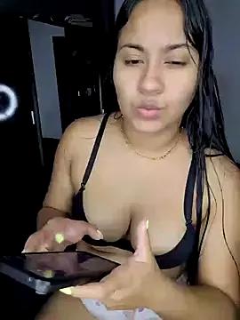 SofiaandNoah_1 from StripChat is Freechat