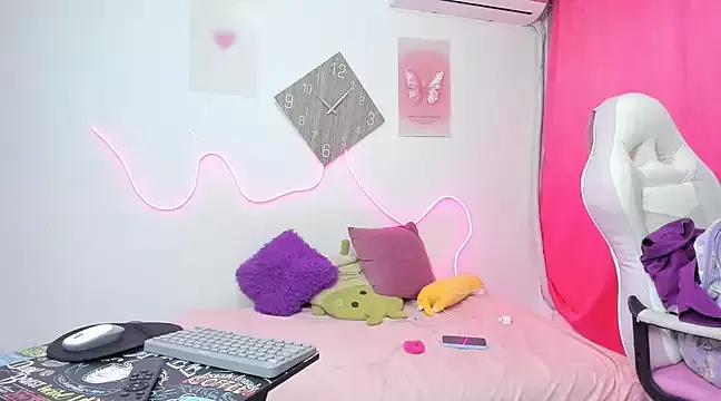 Try our streaming cams variety and talk on a personal level with our adorable girls streamers, showing off their bountiful shapes and dildos.