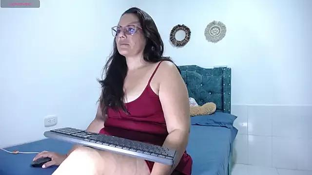 sofiamature01 from StripChat is Freechat