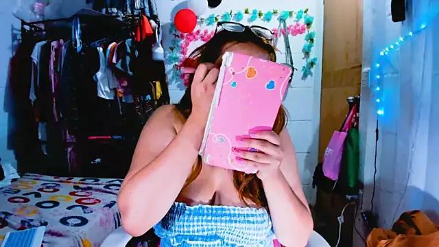 Try our streaming cams variety and talk on a personal level with our adorable girls streamers, showing off their bountiful shapes and dildos.