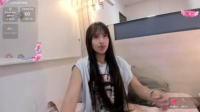 Try our streaming cams variety and talk on a personal level with our adorable girls streamers, showing off their bountiful shapes and dildos.