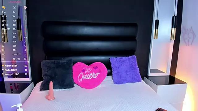 Try our streaming cams variety and talk on a personal level with our adorable girls streamers, showing off their bountiful shapes and dildos.