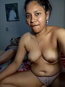 solandluna_sex69 from StripChat is Freechat