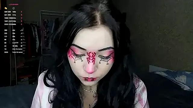 solarsiren from StripChat is Freechat