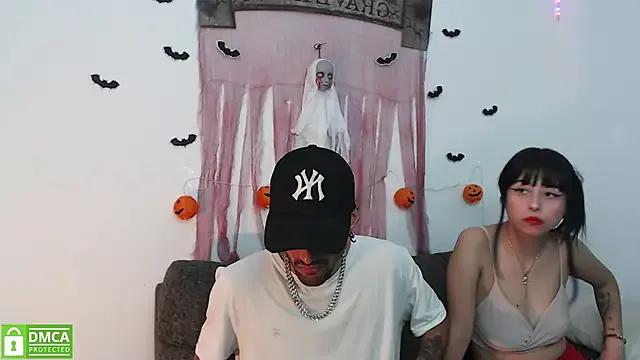 sombralovers from StripChat is Freechat