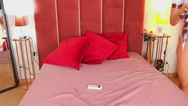 Try our streaming cams variety and talk on a personal level with our adorable girls streamers, showing off their bountiful shapes and dildos.