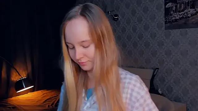 SoonMoor from StripChat