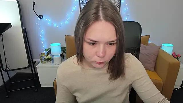 Sophi_gi from StripChat is Freechat