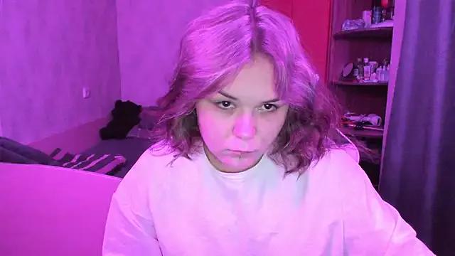 Sophi_gi from StripChat is Freechat