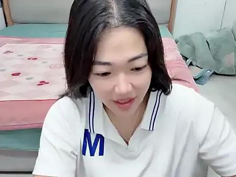 Sophia-shizhi from StripChat is Freechat