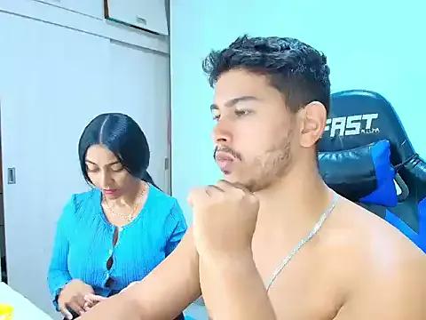 sophia_and_alex from StripChat is Freechat