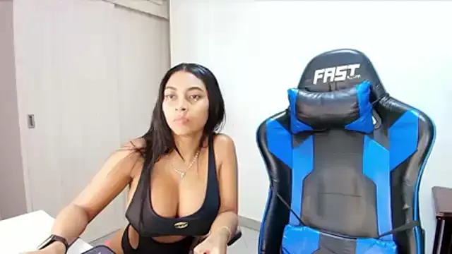 Try our streaming cams variety and talk on a personal level with our adorable girls streamers, showing off their bountiful shapes and dildos.