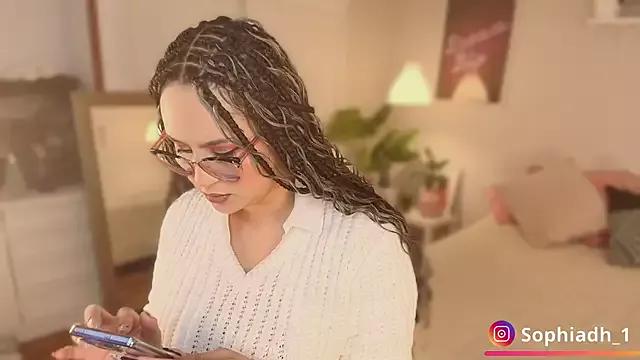 Sophia_Dh from StripChat is Freechat