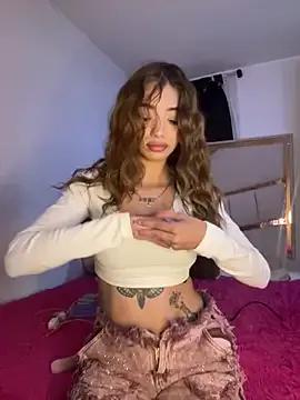 Sophia_Queen03 from StripChat is Freechat
