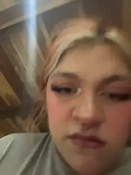 Sophia_Weest99 from StripChat is Freechat