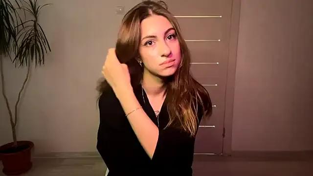 SophiaHils from StripChat is Freechat