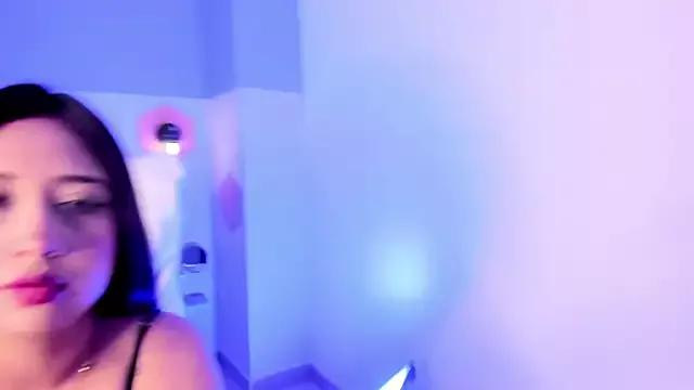 Sophie_collen_ from StripChat is Freechat