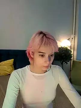 SophieAsh from StripChat is Freechat