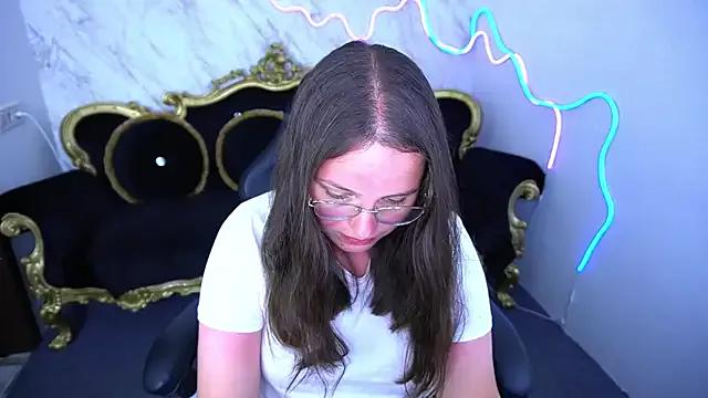 SophieDreamss from StripChat is Freechat