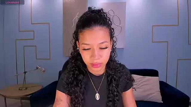 SophieHouston_ from StripChat is Freechat