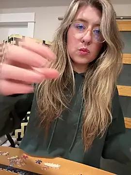 Try our streaming cams variety and talk on a personal level with our adorable girls streamers, showing off their bountiful shapes and dildos.
