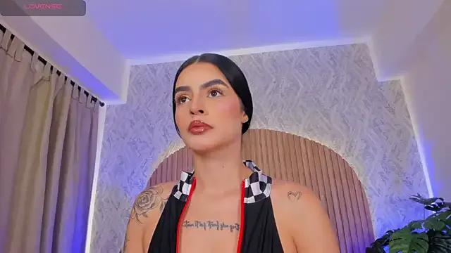 Try our streaming cams variety and talk on a personal level with our adorable girls streamers, showing off their bountiful shapes and dildos.
