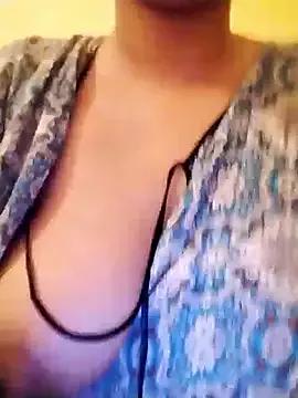 SosoDaloaa from StripChat