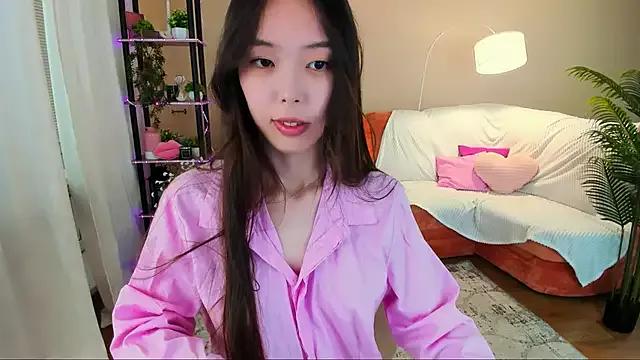 SoulHarmoonyy from StripChat is Freechat
