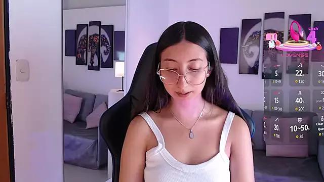 soy_gabydicardy from StripChat is Freechat