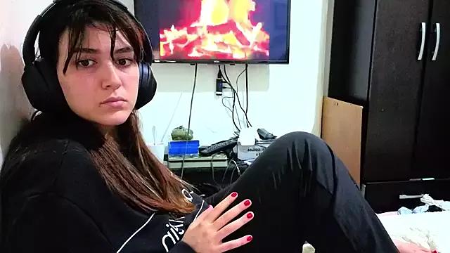 soysara15 from StripChat is Freechat