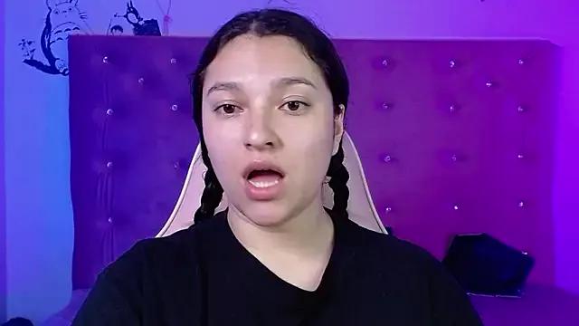 SOYYKY from StripChat
