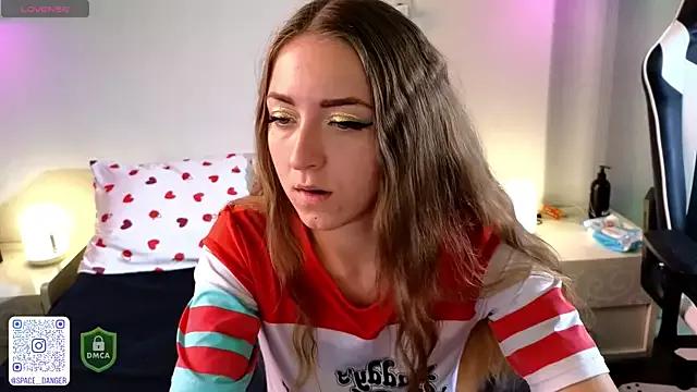 Try our streaming cams variety and talk on a personal level with our adorable girls streamers, showing off their bountiful shapes and dildos.