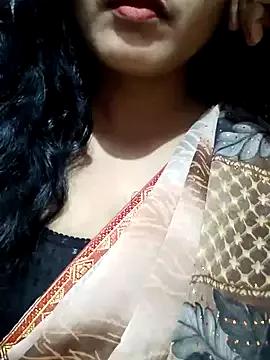 spicysuhana from StripChat is Freechat